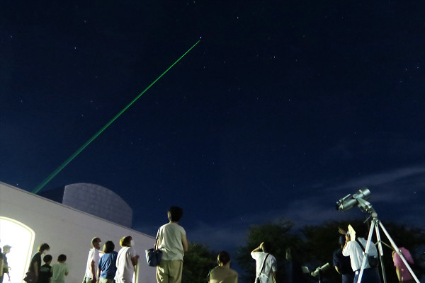 夏の星空観望会の様子